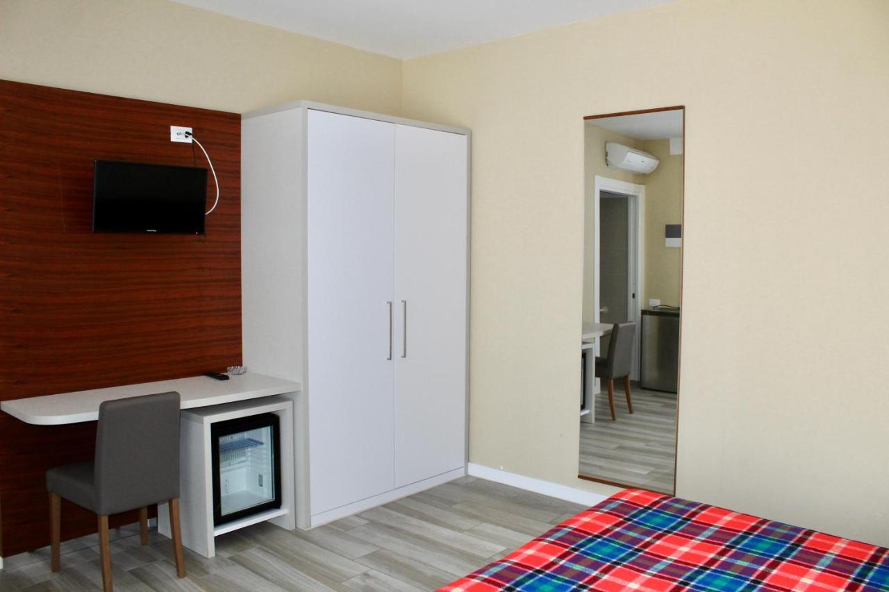 Cristina Hotel 3*